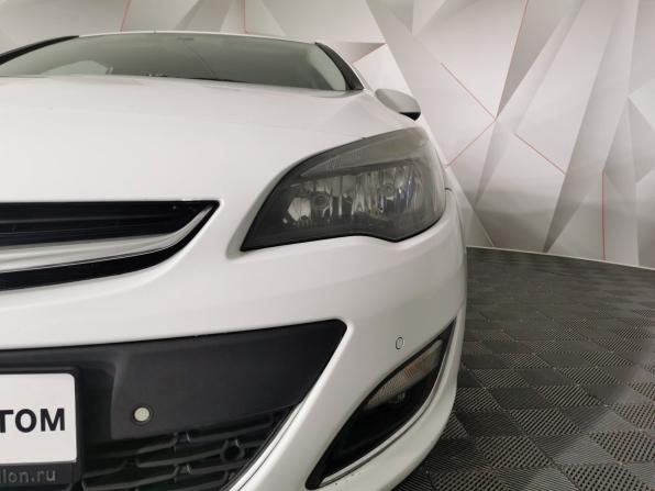 Opel Astra J Рестайлинг с пробегом 2014 года, цена 685 000 рублей, 179468 км, седан, Автокод Объявления