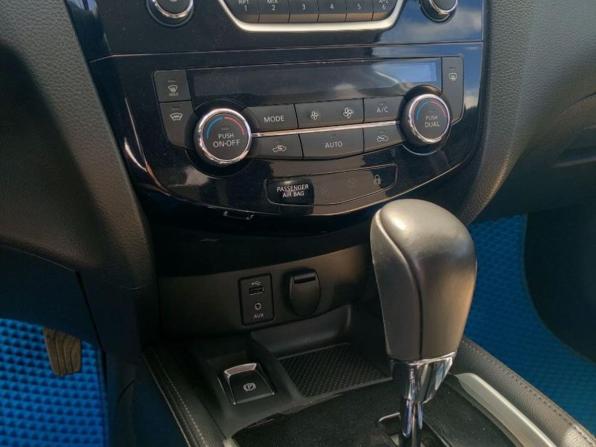 Nissan Qashqai II с пробегом 2017 года, цена 1 747 300 рублей, 62023 км, внедорожник, Автокод Объявления