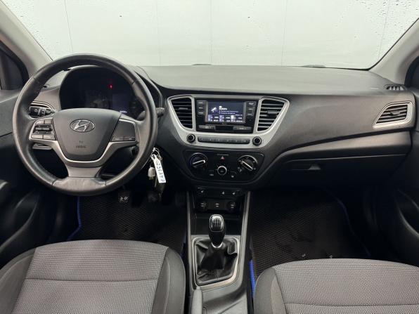 Hyundai Solaris II Рестайлинг с пробегом 2021 года, цена 1 580 000 рублей, 35549 км, седан, Автокод Объявления