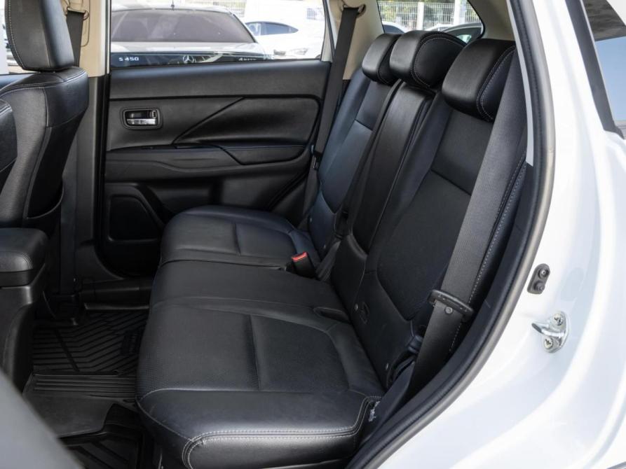Mitsubishi Outlander III Рестайлинг 3 Волгоград  - изображение 11