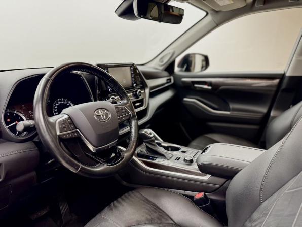 Toyota Highlander IV (XU70) с пробегом 2021 года, цена 5 277 000 рублей, 81842 км, внедорожник, Автокод Объявления