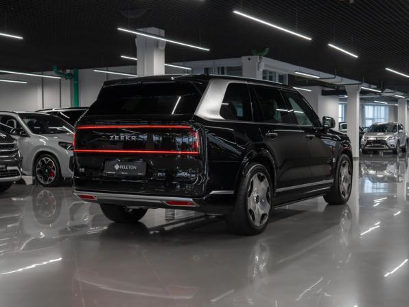 Zeekr 9X с пробегом 2025 года, цена 10 400 000 рублей, 300 км, внедорожник, Автокод Объявления