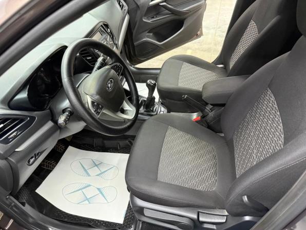 Lada (ВАЗ) Vesta I с пробегом 2019 года, цена 860 000 рублей, 202718 км, универсал, Автокод Объявления
