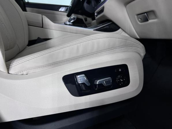 BMW X7 I (G07) с пробегом 2021 года, цена 8 070 000 рублей, 117386 км, внедорожник, Автокод Объявления