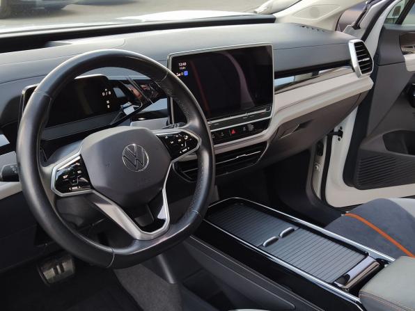 Volkswagen ID.6 с пробегом 2022 года, цена 3 100 000 рублей, 61174 км, внедорожник, Автокод Объявления