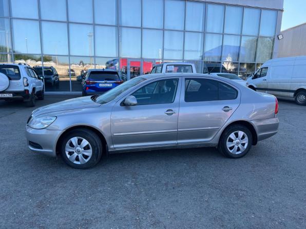Skoda Octavia II (A5) Рестайлинг с пробегом 2011 года, цена 395 000 рублей, 244729 км, лифтбек, Автокод Объявления