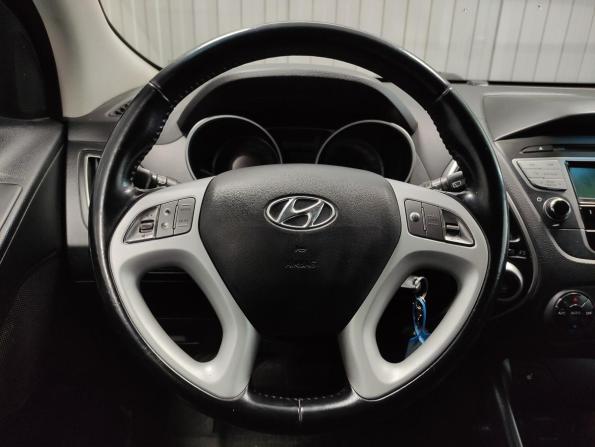 Hyundai ix35 I с пробегом 2013 года, цена 1 285 000 рублей, 128150 км, внедорожник, Автокод Объявления
