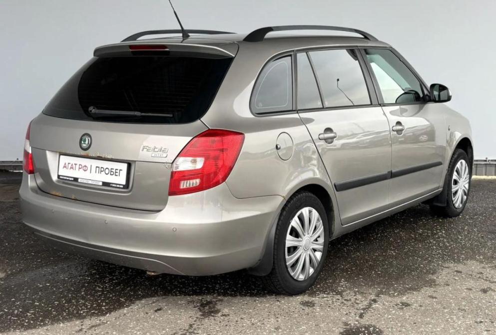 Skoda Fabia II Рестайлинг Киров  - изображение 5