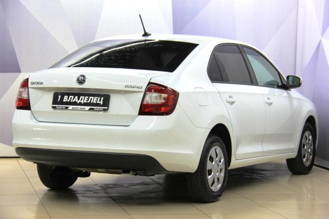 Skoda Rapid I Рестайлинг с пробегом 2018 года, цена 1 193 000 рублей, 179015 км, лифтбек, Автокод Объявления