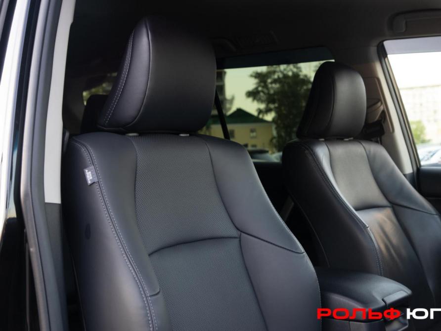 Toyota Land Cruiser Prado 150 Series Рестайлинг 3 Москва  - изображение 17