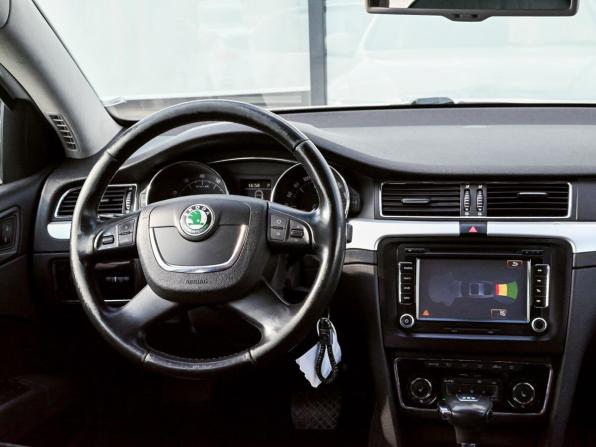 Skoda Superb II с пробегом 2011 года, цена 1 030 000 рублей, 168107 км, лифтбек, Автокод Объявления
