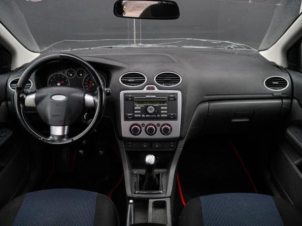 Ford Focus II с пробегом 2007 года, цена 400 000 рублей, 300023 км, седан, Автокод Объявления