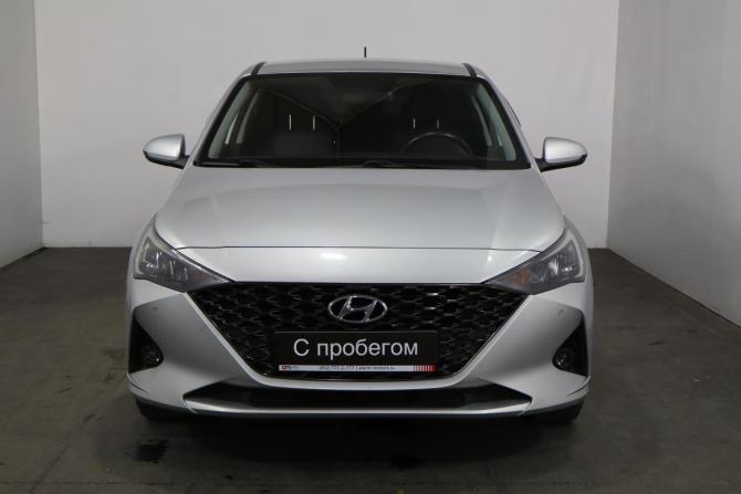 Hyundai Solaris II Рестайлинг с пробегом 2021 года, цена 1 399 000 рублей, 125000 км, седан, Автокод Объявления