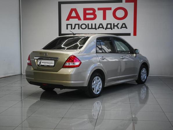 Nissan Tiida I Рестайлинг с пробегом 2012 года, цена 529 000 рублей, 203782 км, седан, Автокод Объявления