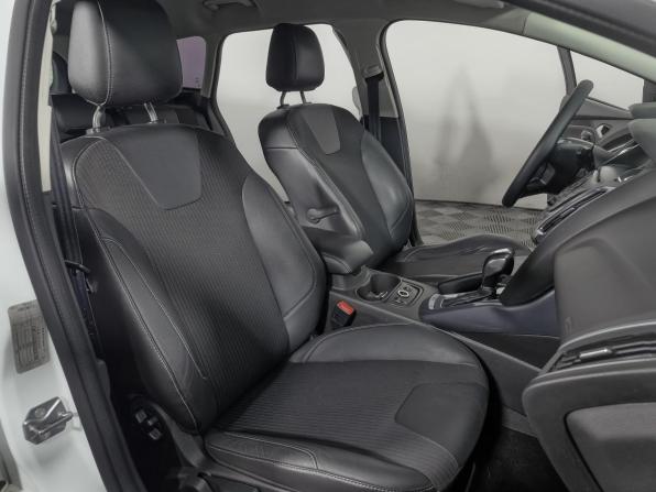 Ford Focus III с пробегом 2014 года, цена 664 000 рублей, 237086 км, универсал, Автокод Объявления
