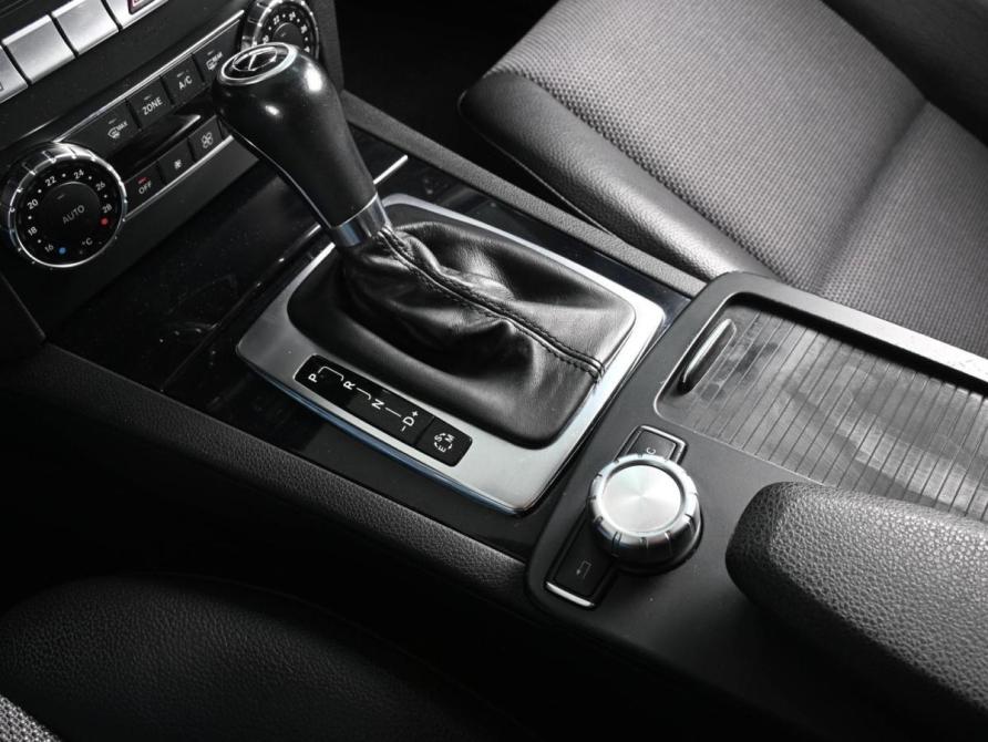Mercedes-Benz C-Класс III (W204) Рестайлинг Ростов-на-Дону  - изображение 16