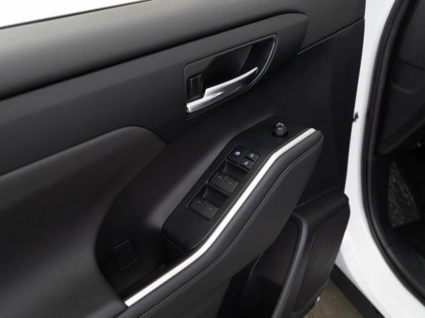 Toyota Highlander IV (XU70) с пробегом 2021 года, цена 5 469 050 рублей, 3056 км, внедорожник, Автокод Объявления