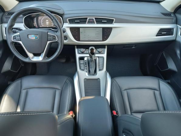 Geely Atlas I с пробегом 2020 года, цена 1 670 000 рублей, 67766 км, внедорожник, Автокод Объявления