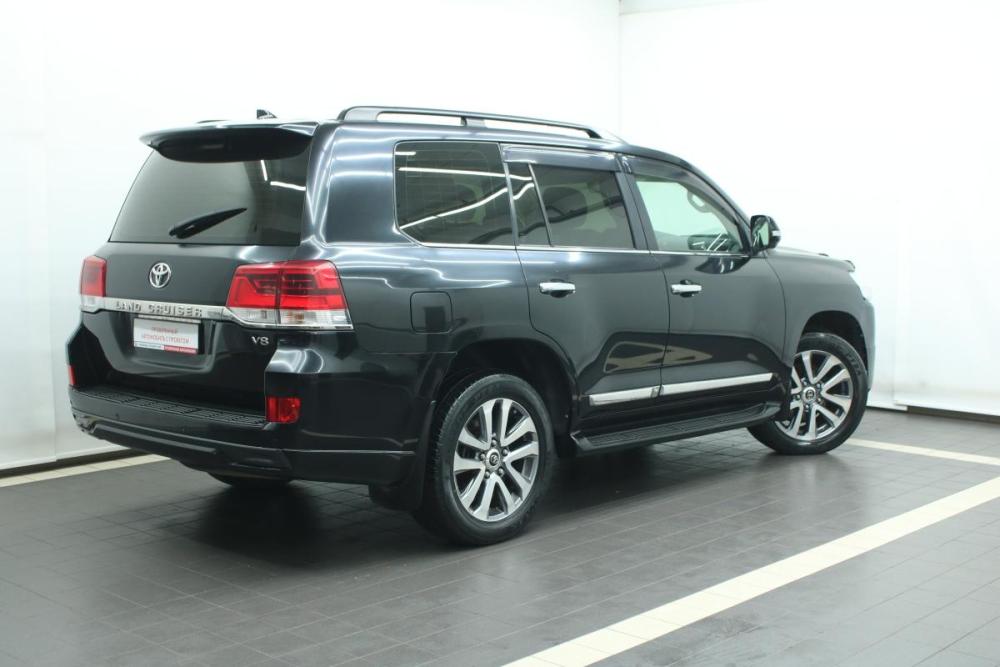 Toyota Land Cruiser 200 Series Рестайлинг 2 Красноярск  - изображение 3