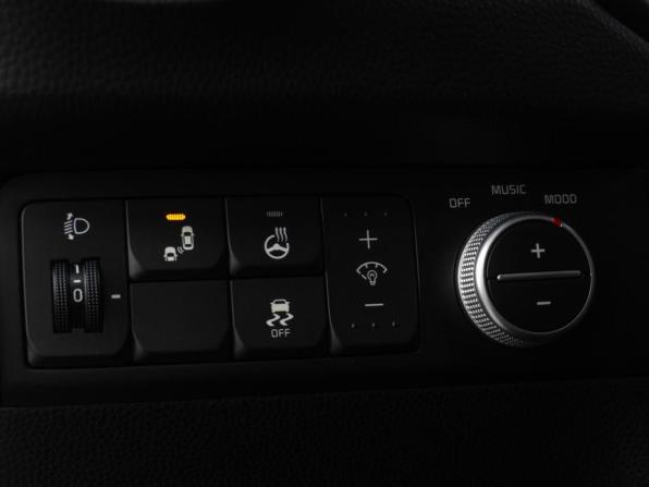 Kia Soul II Рестайлинг с пробегом 2016 года, цена 1 719 000 рублей, 54729 км, хэтчбек, Автокод Объявления