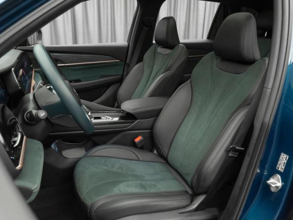 Geely Monjaro I с пробегом 2023 года, цена 3 350 000 рублей, 51678 км, внедорожник, Автокод Объявления
