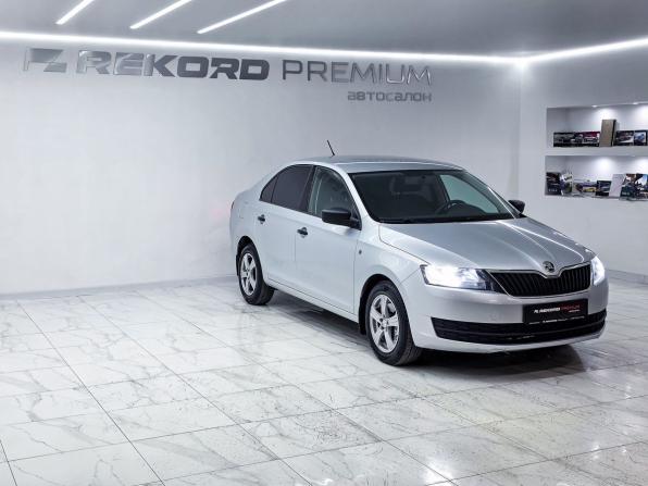 Skoda Rapid I с пробегом 2016 года, цена 1 199 000 рублей, 87443 км, лифтбек, Автокод Объявления