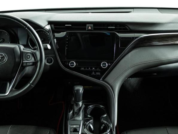 Toyota Camry VIII (XV70) с пробегом 2018 года, цена 2 749 000 рублей, 76449 км, седан, Автокод Объявления