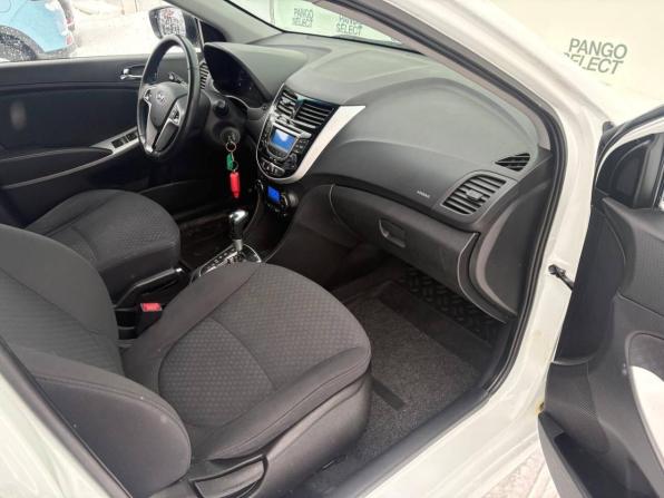 Hyundai Solaris I с пробегом 2011 года, цена 725 000 рублей, 70000 км, хэтчбек, Автокод Объявления