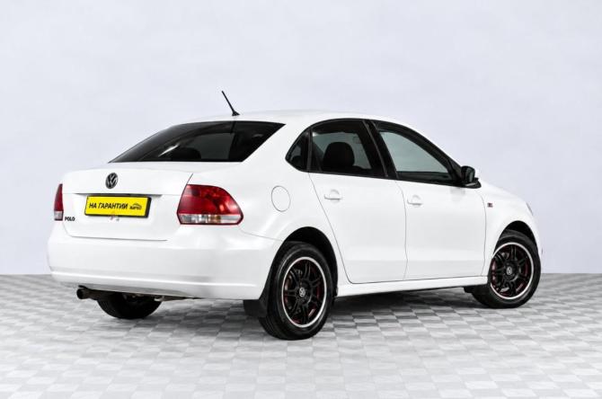 Volkswagen Polo V с пробегом 2014 года, цена 879 000 рублей, 266170 км, седан, Автокод Объявления