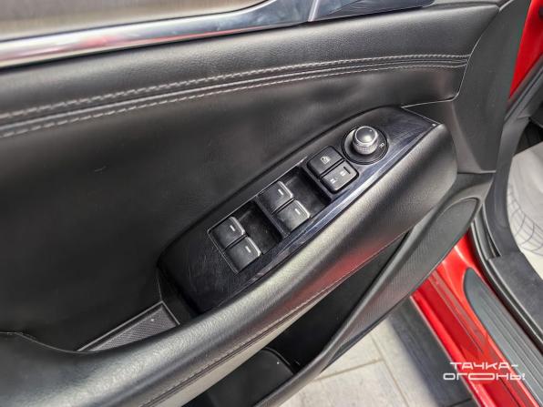Mazda 6 III (GJ) Рестайлинг 2 с пробегом 2019 года, цена 2 150 000 рублей, 100775 км, седан, Автокод Объявления