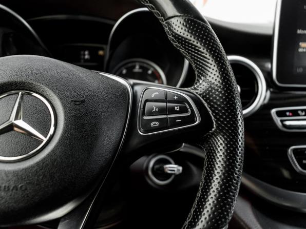Mercedes-Benz V-Класс III (W447) с пробегом 2016 года, цена 4 525 000 рублей, 138662 км, минивэн, Автокод Объявления