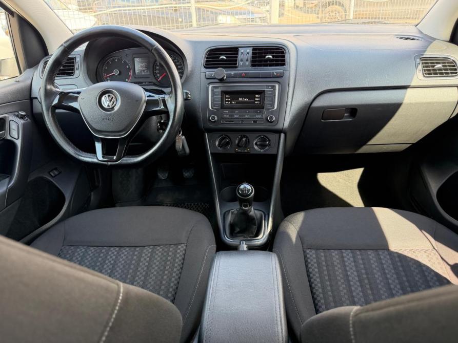 Volkswagen Polo V Рестайлинг Набережные Челны  - изображение 22