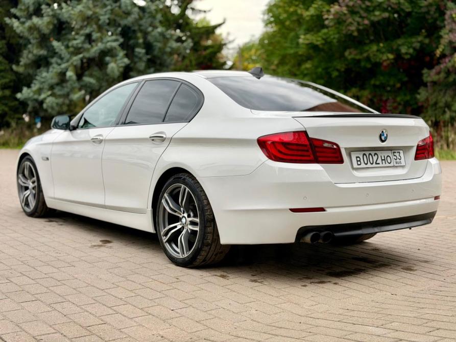 BMW 5 серии VI (F10/F11/F07) Великий Новгород  - изображение 5