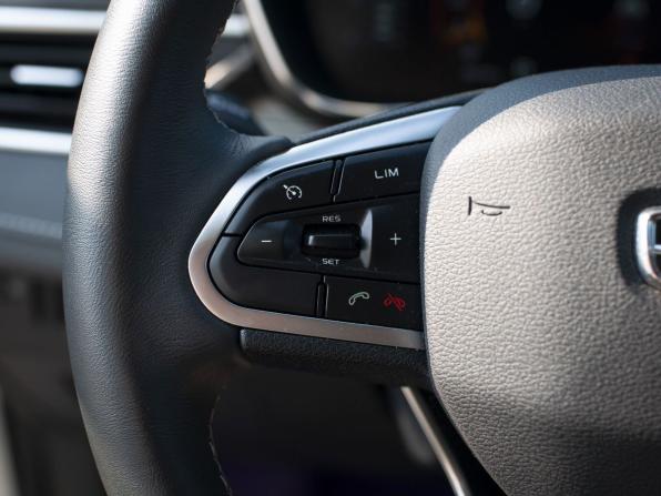 Geely Atlas Pro с пробегом 2022 года, цена 1 870 000 рублей, 49170 км, внедорожник, Автокод Объявления