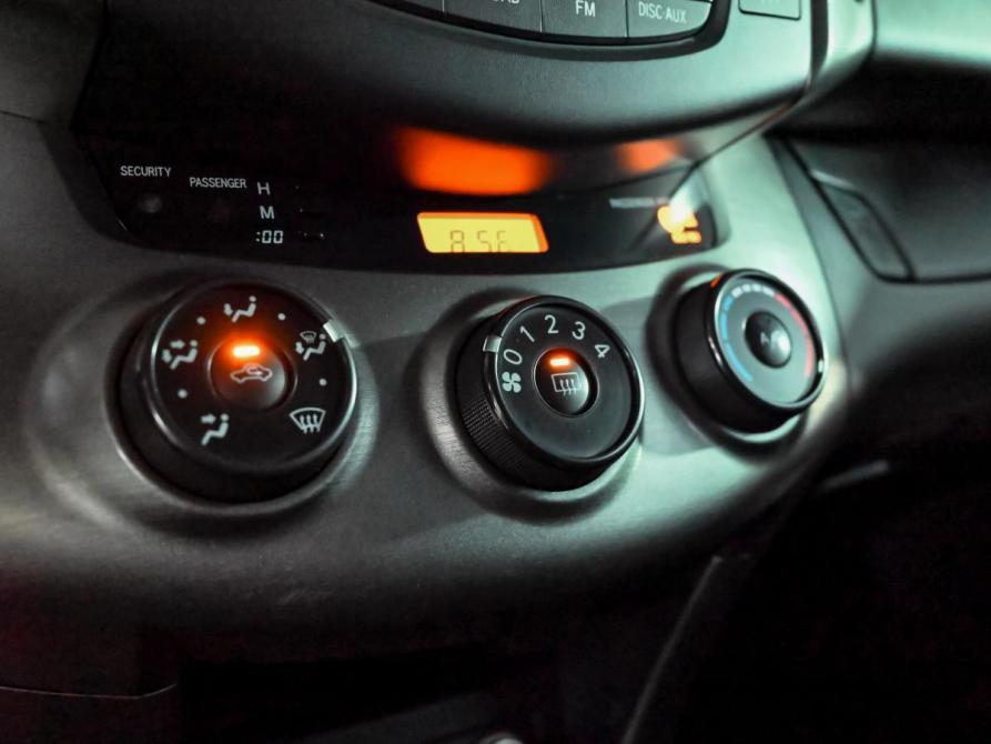 Toyota RAV4 III (XA30) Рестайлинг Екатеринбург  - изображение 12