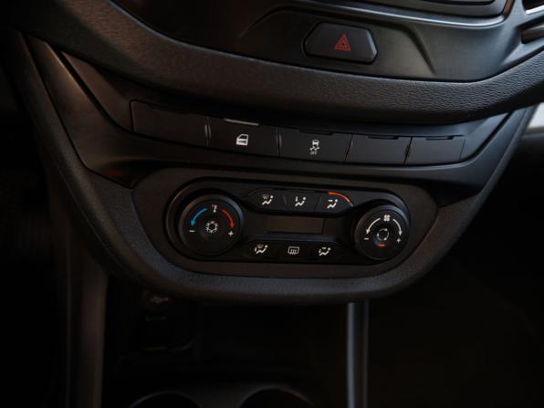 Lada (ВАЗ) Vesta I с пробегом 2021 года, цена 974 000 рублей, 94681 км, седан, Автокод Объявления