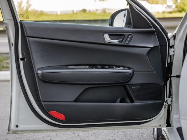 Kia Optima IV Рестайлинг с пробегом 2019 года, цена 1 958 000 рублей, 149505 км, седан, Автокод Объявления