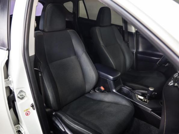 Toyota RAV4 IV (XA40) с пробегом 2013 года, цена 1 659 000 рублей, 216584 км, внедорожник, Автокод Объявления