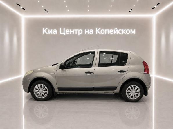 Renault Sandero I с пробегом 2011 года, цена 550 000 рублей, 218400 км, хэтчбек, Автокод Объявления