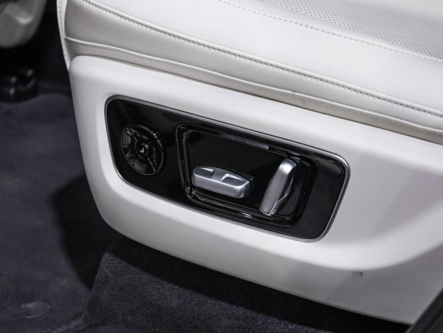 Li Auto (Lixiang) L9 I Санкт-Петербург  - изображение 28