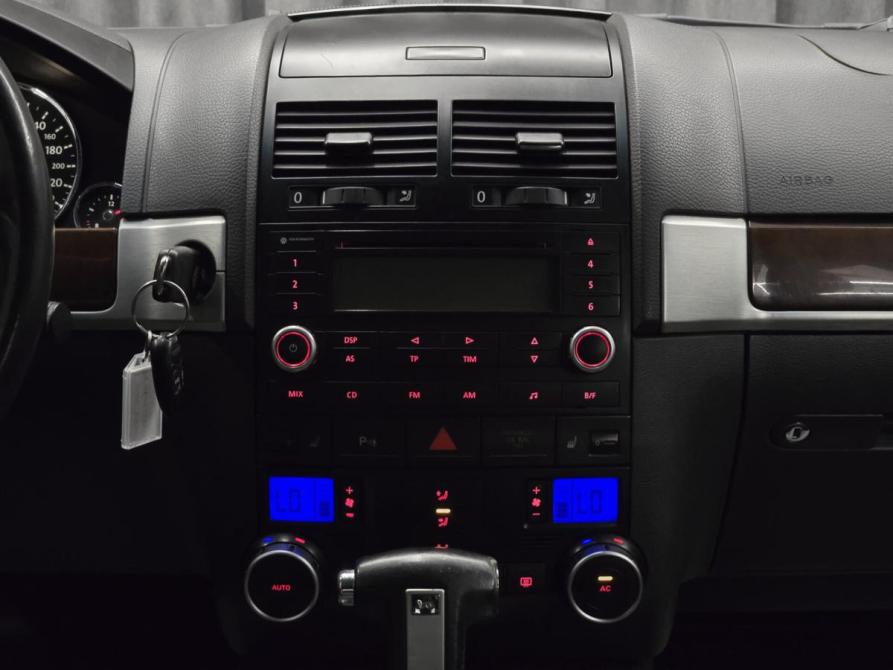 Volkswagen Touareg I Рестайлинг Красноярск  - изображение 13