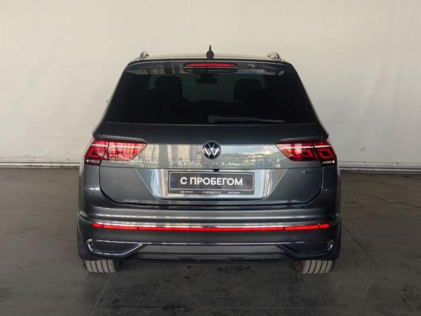 Volkswagen Tiguan II Рестайлинг с пробегом 2021 года, цена 3 020 000 рублей, 51177 км, внедорожник, Автокод Объявления