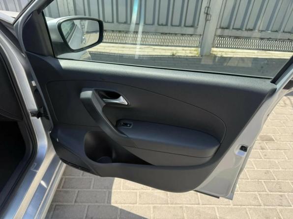 Volkswagen Polo V с пробегом 2012 года, цена 515 000 рублей, 280000 км, седан, Автокод Объявления