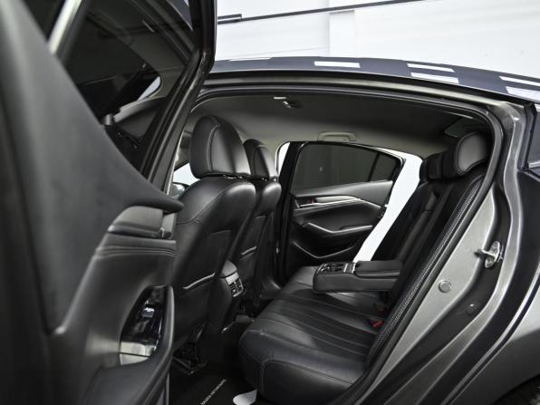 Mazda 6 III (GJ) Рестайлинг 2 с пробегом 2020 года, цена 2 249 000 рублей, 89000 км, седан, Автокод Объявления