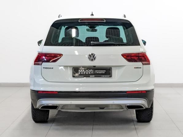 Volkswagen Tiguan II с пробегом 2019 года, цена 2 650 000 рублей, 79091 км, внедорожник, Автокод Объявления