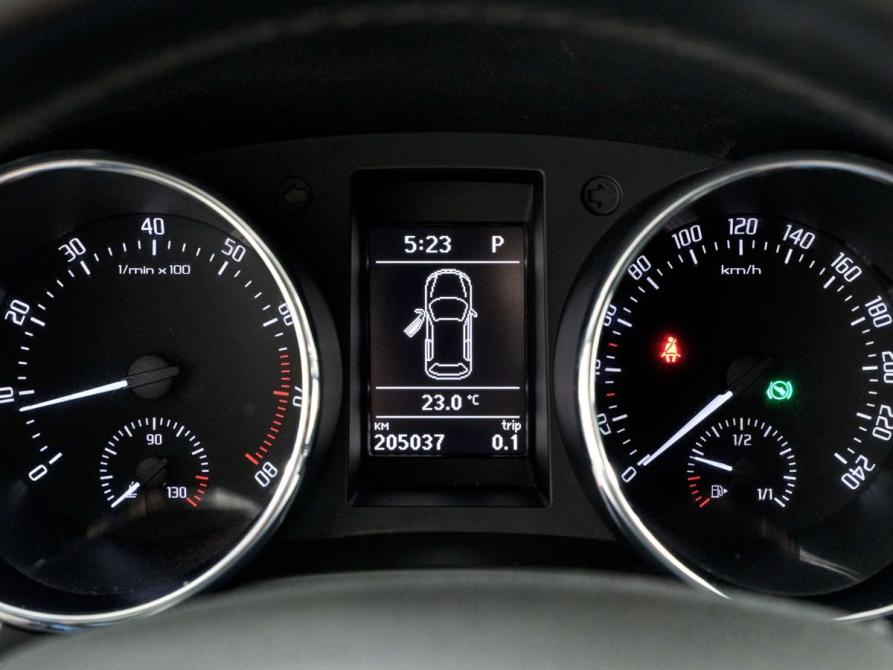 Skoda Yeti I Санкт-Петербург  - изображение 13