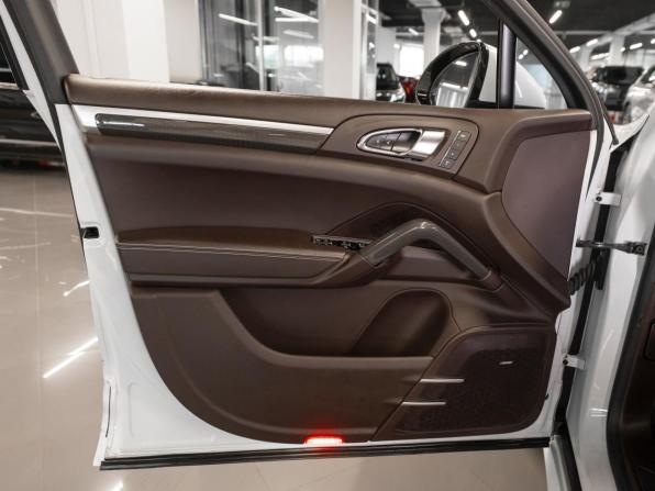 Porsche Cayenne II (958) с пробегом 2013 года, цена 3 070 000 рублей, 115279 км, внедорожник, Автокод Объявления