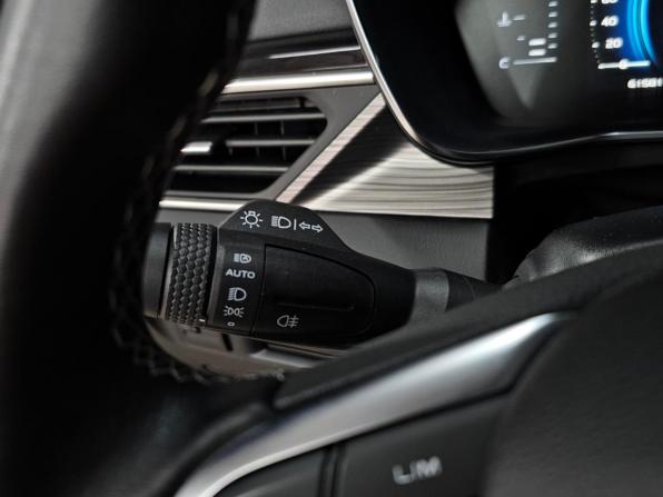 Geely Atlas II с пробегом 2023 года, цена 2 050 000 рублей, 61580 км, внедорожник, Автокод Объявления