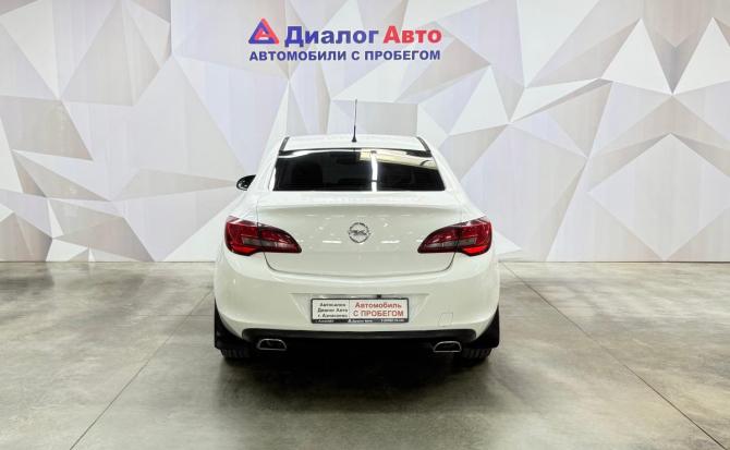 Opel Astra J Рестайлинг с пробегом 2012 года, цена 580 000 рублей, 230236 км, седан, Автокод Объявления