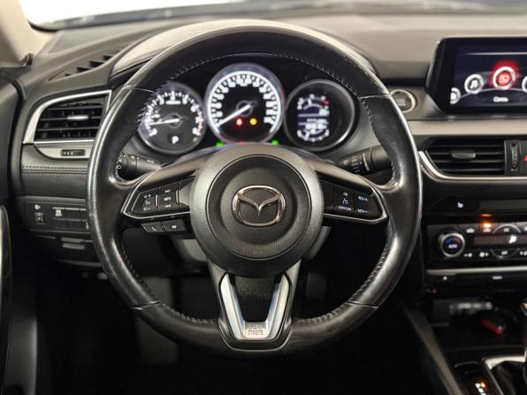 Mazda 6 III (GJ) Рестайлинг с пробегом 2018 года, цена 1 940 000 рублей, 104518 км, седан, Автокод Объявления